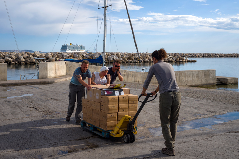 Bourlingue et pacotille offre de transport à la voile